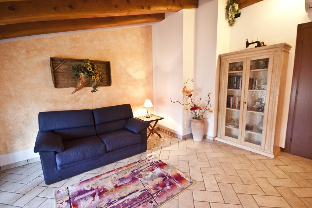 Casale Manzoni Apartamento Verona Exterior foto